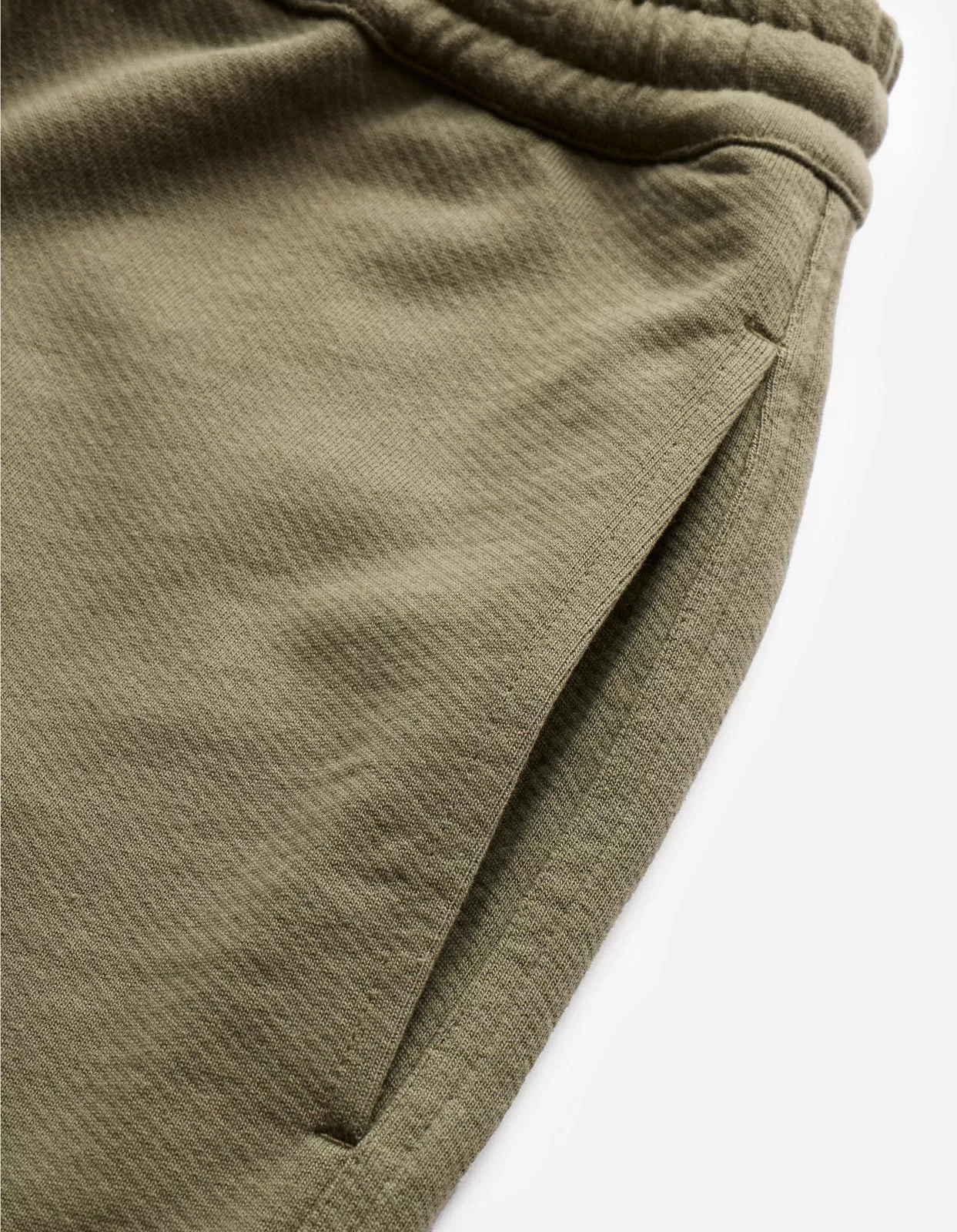 5018 Tibetan Sanskrit Sweatpants Olive OG-107F