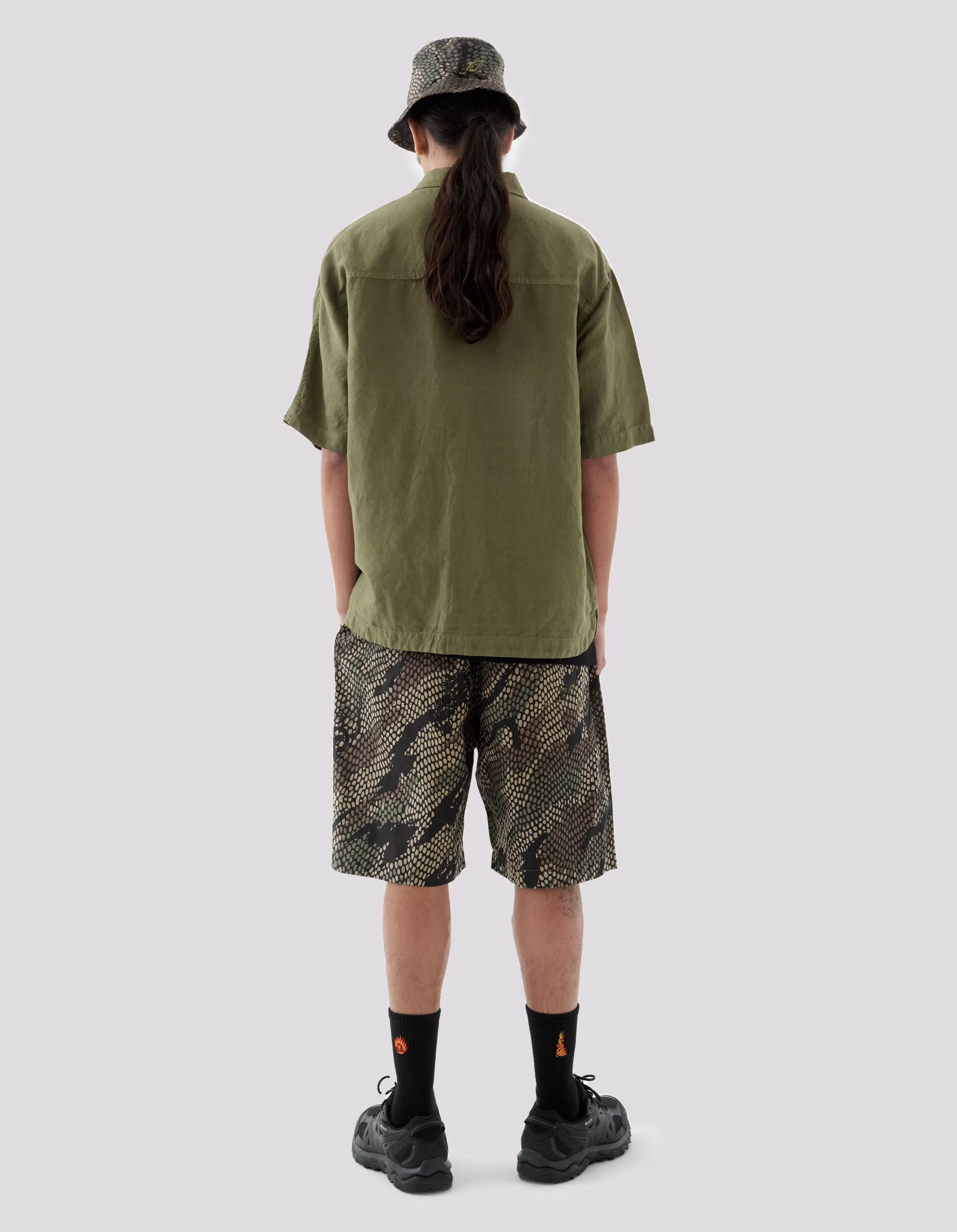 5120 Hemp Asym Monk Shirt Olive