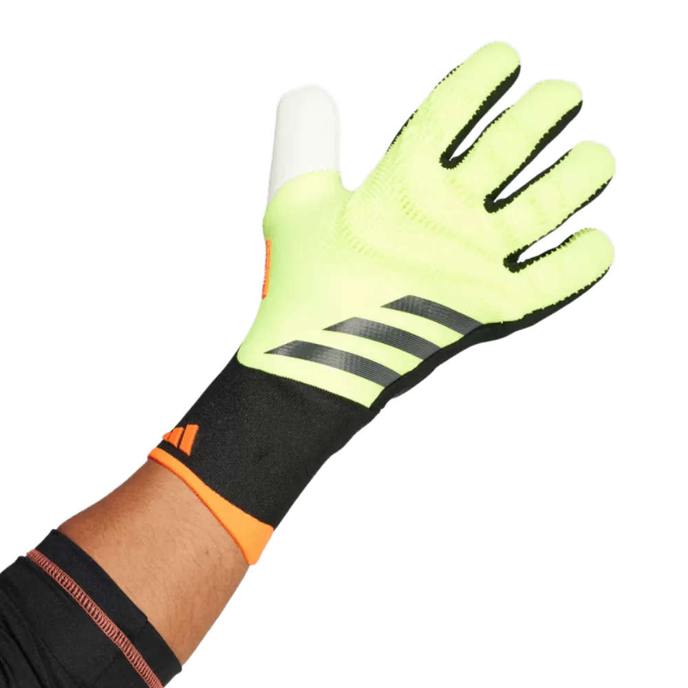 Adidas Predator Pro Goalkeeper Gloves