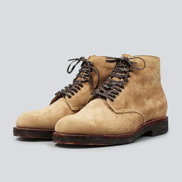 Alden - Crepe Sole Plain Toe Boot - Tan Suede