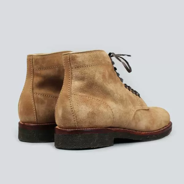 Alden - Crepe Sole Plain Toe Boot - Tan Suede