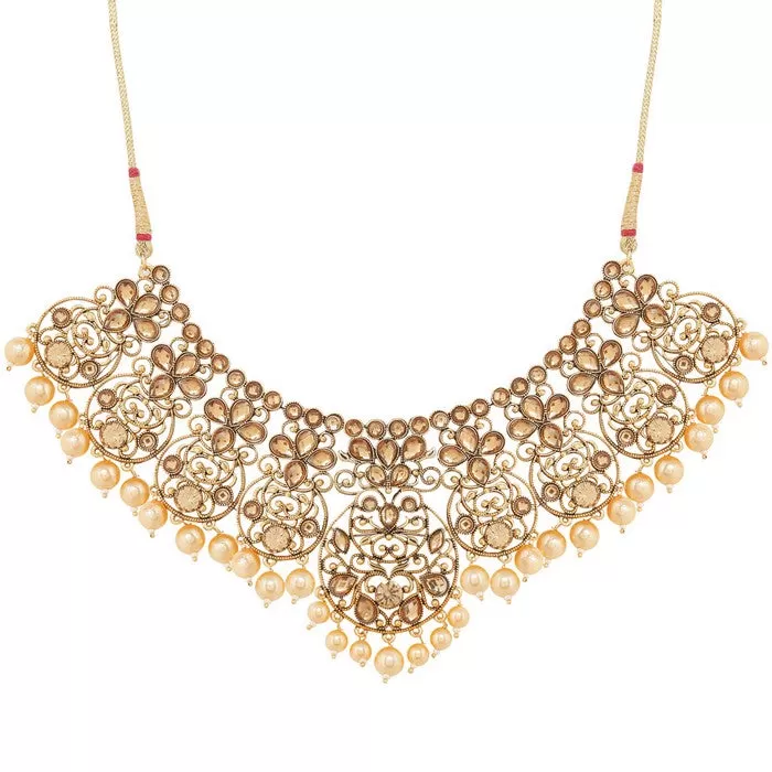 Alloy Choker Necklace Set with Earrings and Maang Tikka in Gold