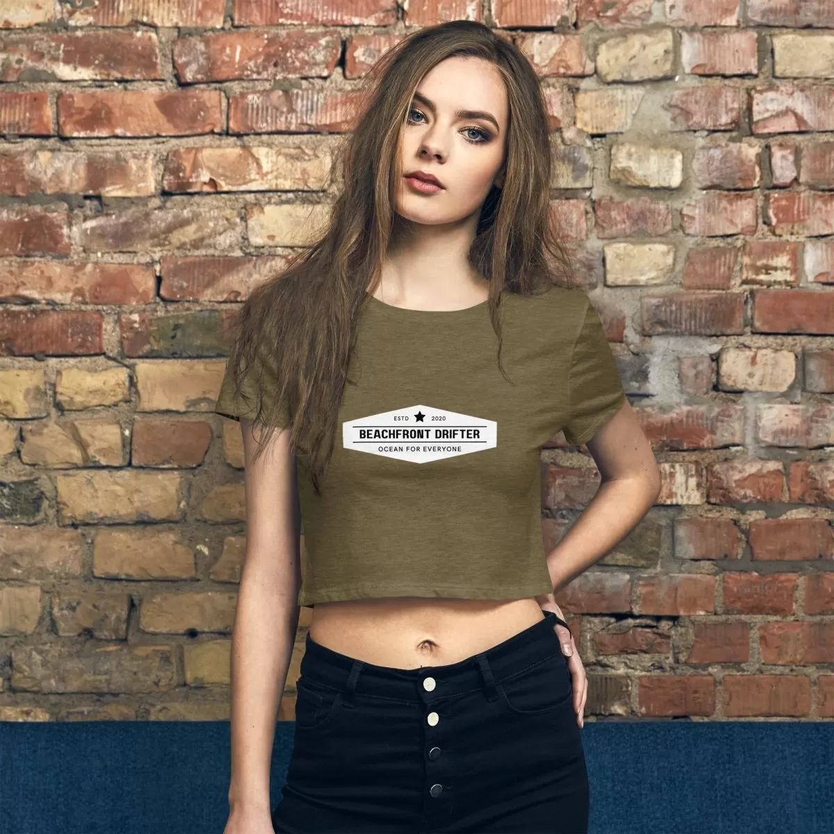 Block Logo Women’s Crop Tee