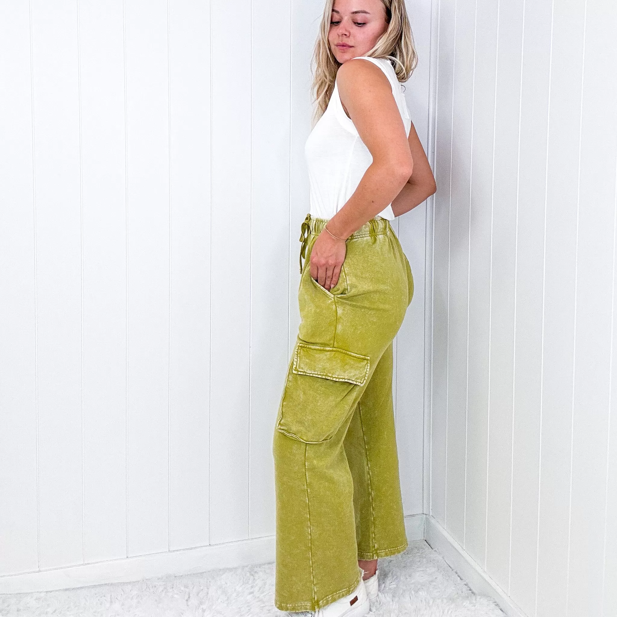 Fun on Fridays Mineral Washed Terry Knit Wide Leg Pull On Cargo Pants in Pistachio