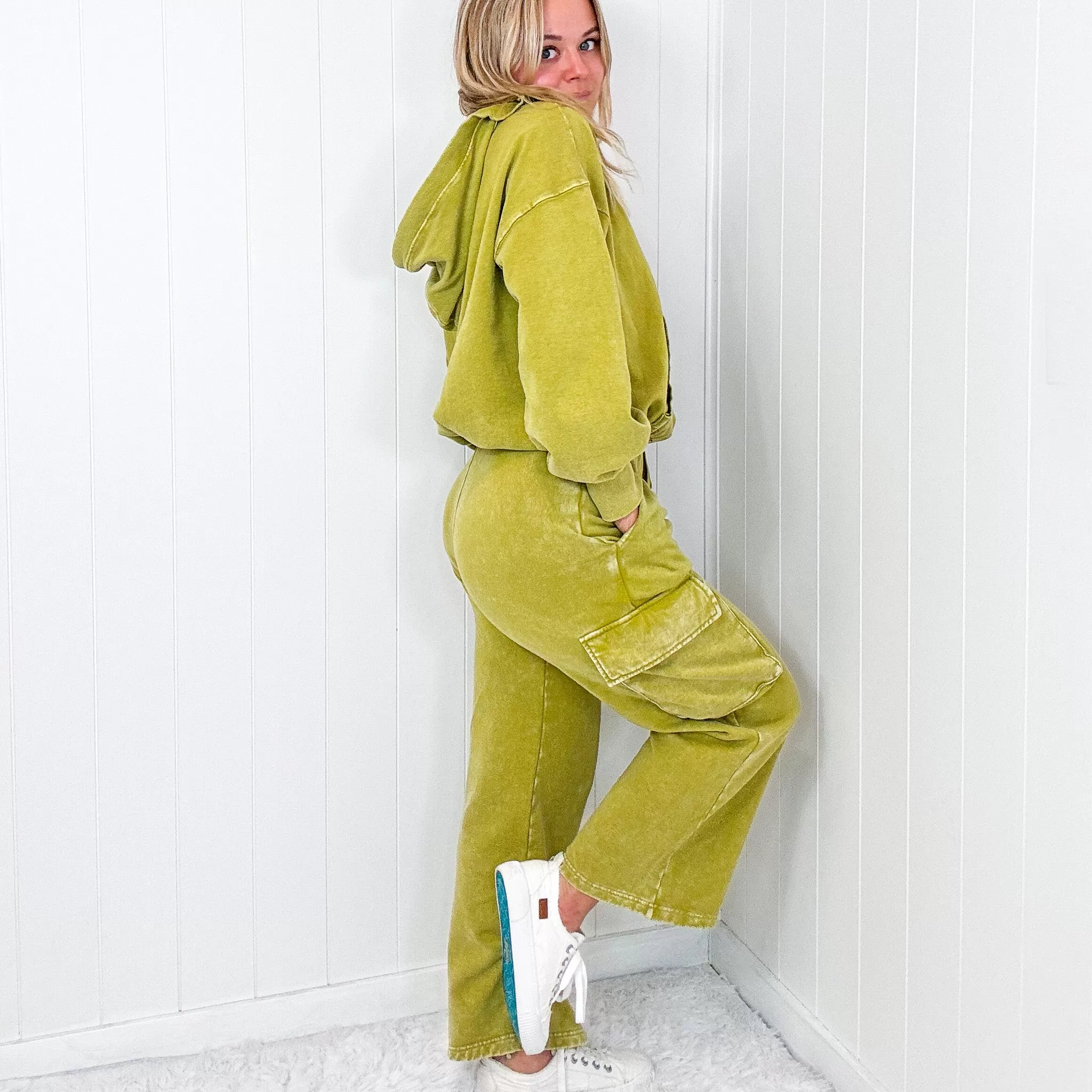 Fun on Fridays Mineral Washed Terry Knit Wide Leg Pull On Cargo Pants in Pistachio