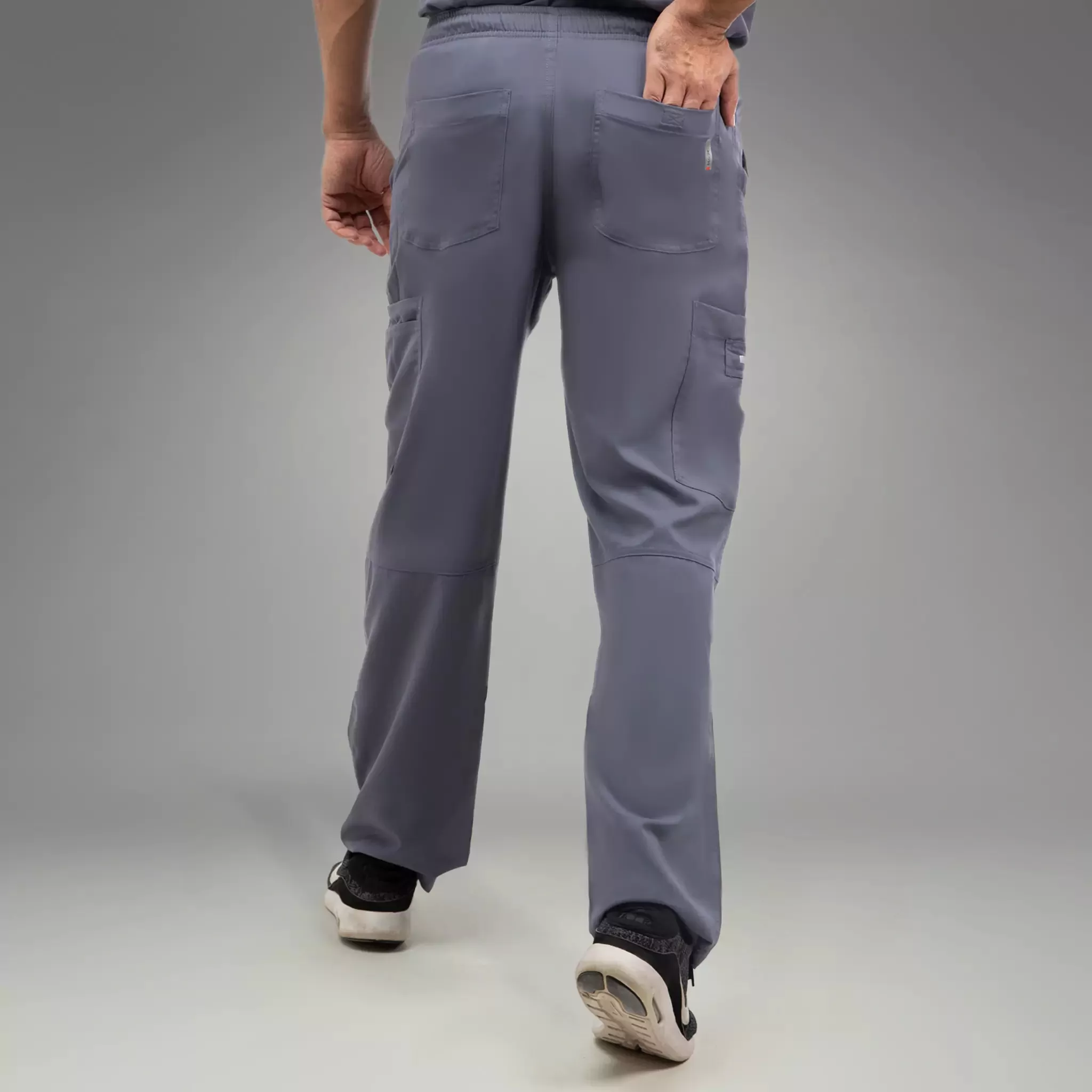 Grey's Anatomy Active Men's 7PKT Pant 0215