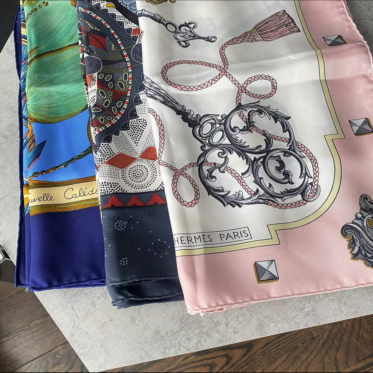 Hermes Reve D'Australie Silk 90cm Scarf