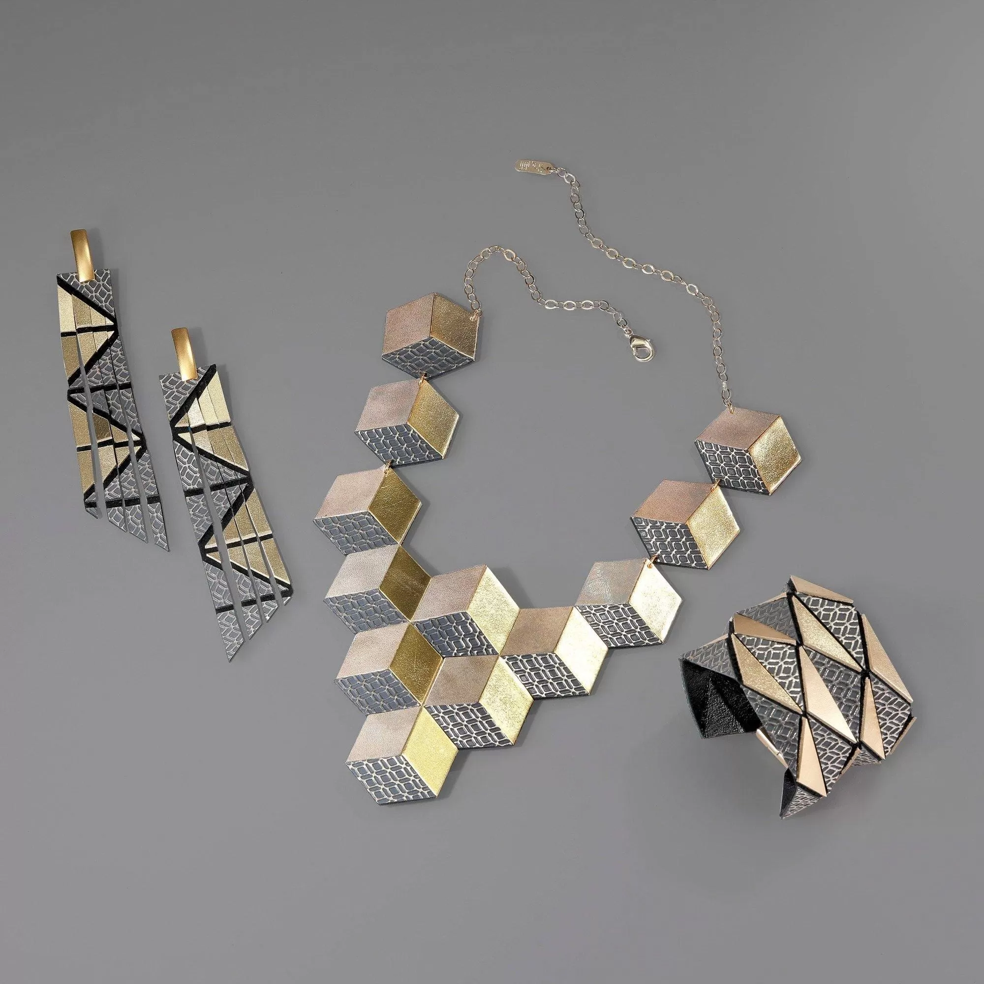 Jeanne Darc Yellow geometric necklace