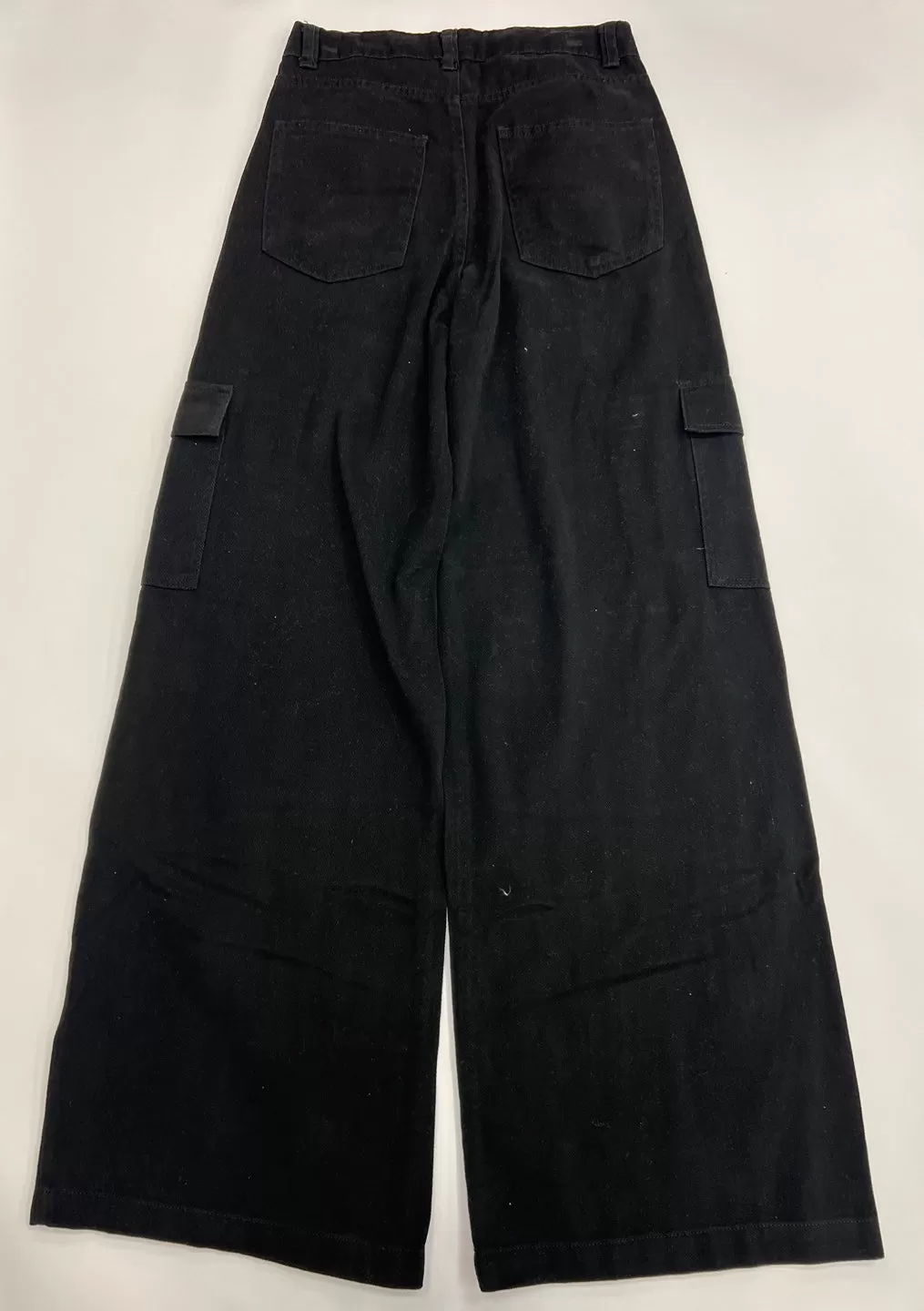 Women's Cargo Highwaisted Denim Pants