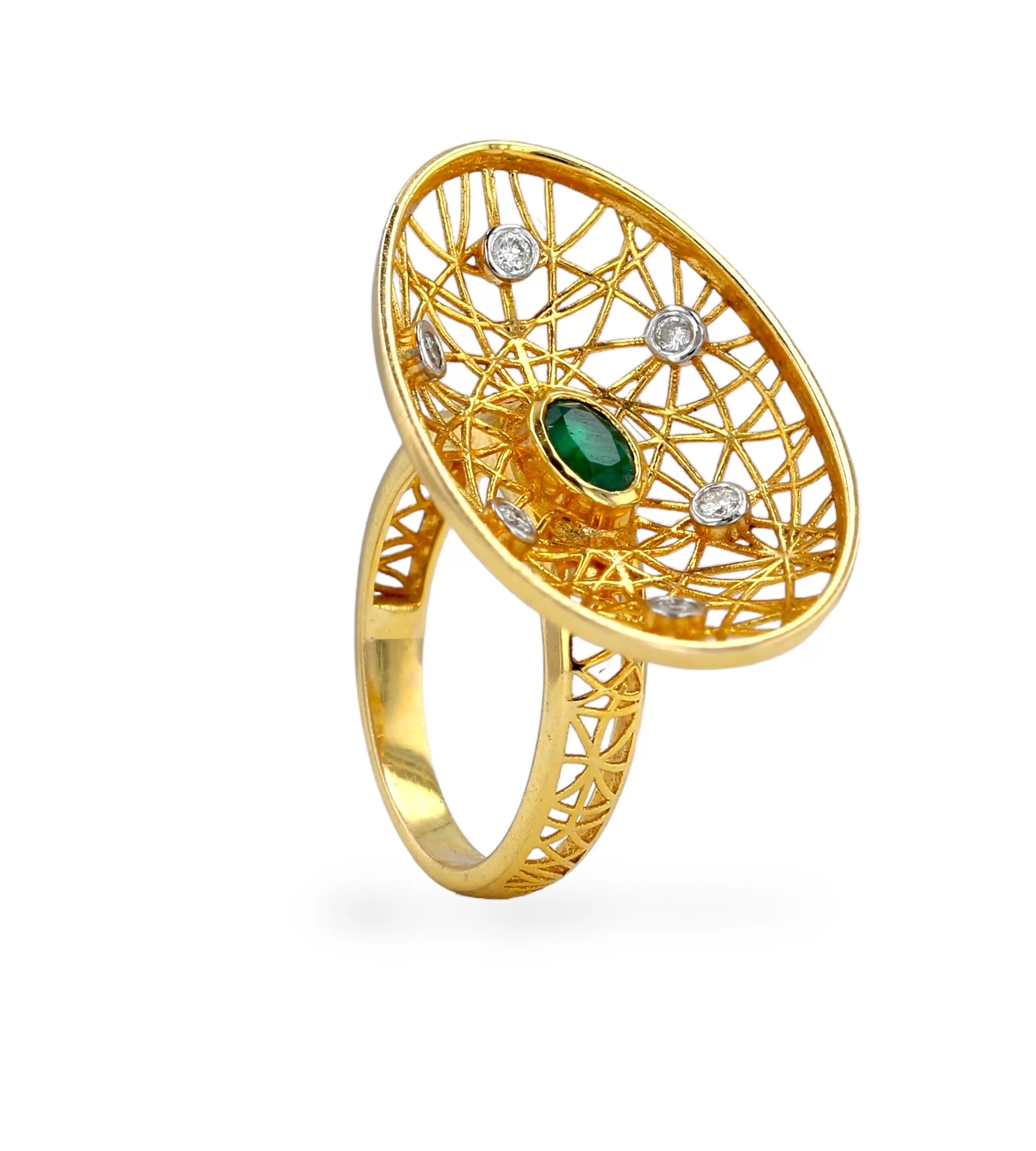 Yellow 14k gold nest emerald diamonds ring